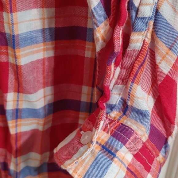 GAP factory Boyfriend fit plaid long sleeve button short blouse plus size - Picture 5 of 9